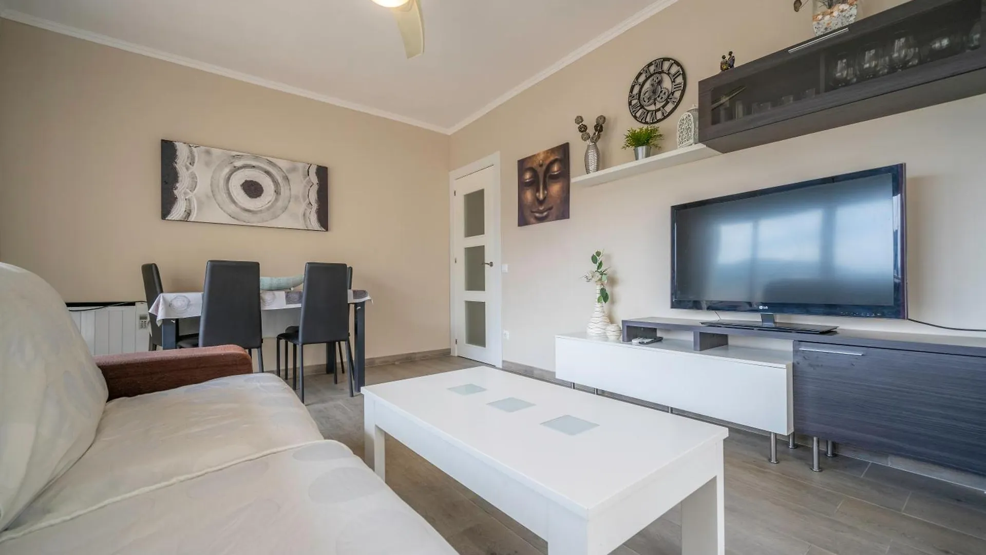 Appartement Homeholidaysrentals Maritim V Pineda de Mar Espagne