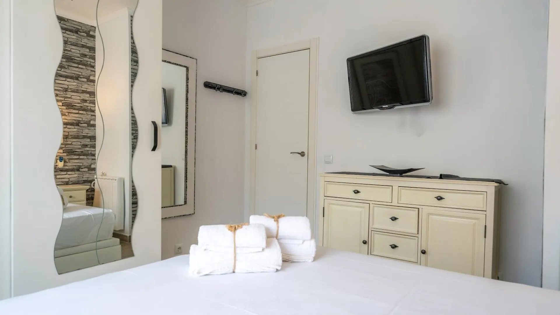 Homeholidaysrentals Maritim V Pineda de Mar